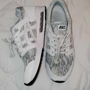 Men's Asics Gel Shoes Sz 8.5